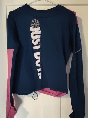 Nike Navy & Pink 'Just Do It' Colorblock Long Sleeve Top